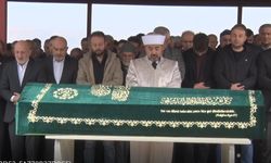Kahramanmaraş'taki okul saldırısında ölen 11 yaşındaki Yusuf Tarık Gül gözyaşlarıyla uğurlandı