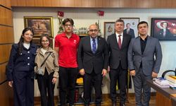 Milletvekili Şahin, TÜBİTAK birincilerini Meclis’te ağırladı!