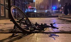 Otomobilin çarptığı ‘Alperen’ ağır yaralandı