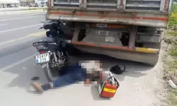 Park halindeki kamyona çarpan motosikletin 80 yaşındaki sürücüsü öldü