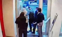 Silahlı saldırganın bankayı bastığı anlar güvenlik kamerasında: Tutuklandı