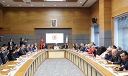 Vahit Kirişci başkanlığında kritik sunum: Türkiye'de sokak köpeği sayısı belli oldu