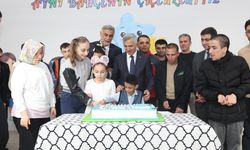 Kahramanmaraş’ta otizm farkındalığı! Vali Ünlüer özel bireylerle buluştu