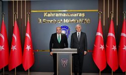 Vekil Şahin'den emniyet teşkilatına Polis Haftası kutlaması