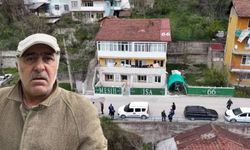 ‘Ben Mesih'im’ deyip, evinin çatısına ve çitlerine yazılar yazdı