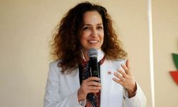 Yıldız Ünsal Kimdir? CHP'li Karşıyaka Belediye Başkanı Yıldız Ünsal Kaç Yaşında, Nereli?