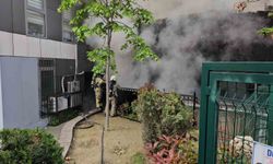 Korkutan yangın: Alevler metruk binayı sardı, 1 yaralı