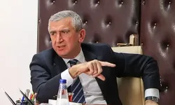 Akçakoca Belediye Başkanı Fikret Albayrak, gözaltına alındı