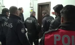 17 yaşındaki genç anneannesini bıçaklayıp rehin aldı: Teyzesi güçlükle ikna etti