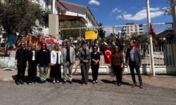 Anneler Günü'nde Kahramanmaraş'ta hüzün! 15 Nisan saldırısında ölen öğretmen ve öğrenciler unutulmadı