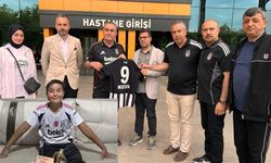 Beşiktaş camiasından yaralı Mustafa Aslan'a anlamlı ziyaret