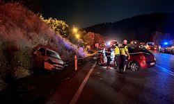 Burdur’da karayolu savaş alanına döndü: Zincirleme kazada 4 ölü, 11 yaralı