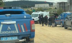 Gaziantep'te lüks araçta sır ölüm! M.A.A. araçta başından vuruldu