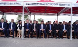 Kahramanmaraş'ta bayram arefesinde deprem şehitlerini dua ile yad etti