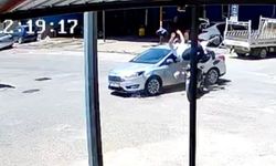 Kontrolsüz Kavşakta Kaza: 4 Kişi Yaralandı