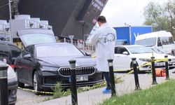 Park Halindeki Otomobilin Bagajında Erkek Cesedi Bulundu