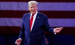 Trump: "İtalya'daki üslerden asker çekmeyi düşünüyorum"