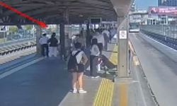 Metrobüs durağında bıçaklı saldırı: 1 ölü