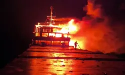 3 Gemiye İHA Saldırısı: Türk Gemisi de Vuruldu, 2 Kişi Hayatını Kaybetti