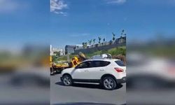 Devrilen iş makinesinin şoförü öldü
