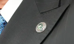 Bahçeli'nin taktığı yüzük ve rozetteki Sultan Alparslan detayı dikkat çekti