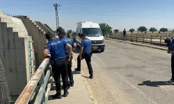 Kanalda ces*t olduğu ihbarıyla çalışma başlatıldı