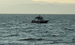 8 yaşındaki oğlunu kurtarmak isteyen baba hayatını kaybetti
