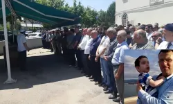 Önce SMA'lı oğlunun fişini çekti, sonra intih*r etti!