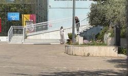 Bursa'da YKS'yi Saniyelerle Kaçırdı! Okul Önünde Umutlu Bekleyiş Sonuç Vermedi