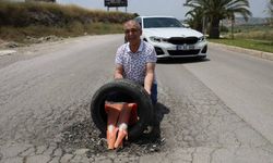 Depremzedelerin yol çilesi: Çukurlara kendi önlemlerini aldılar