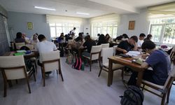 Kahramanmaraş'ta kütüphanelerde sınav mesaisi