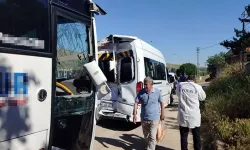 İşçi servis midibüsü, minibüse çarptı: 1'i ağır 17 yaralı
