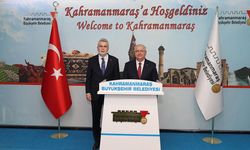 Kahramanmaraş Büyükşehir'de kritik zirve! Bakan Yaşar Güler şehre çıkarma yaptı