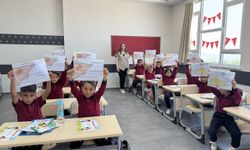 Kahramanmaraş’ta Öğrenciler Karnelerini Alarak Tatile Girdi
