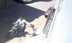 Kızını motosikletle sürükledi, 12 suç kaydı çıktı!