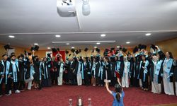 KSÜ Afşin Sağlık Yüksekokulu’nda Mezuniyet Coşkusu Yaşandı
