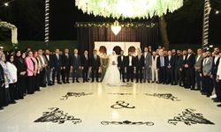 Mehmet Onur Gürbüz ve Elife Temiroğlu rüya gibi bir törenle evlendi