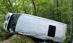 Ordu’da minibüs şarampole yuvarlandı: 11 yaralı