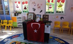 Pazarcık'ta Aysel öğretmen ve evlatları anıldı
