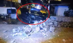 Seyir halindeki otomobile açılan ateşte başından vurulan kadın hayatını kaybetti
