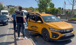 Taksi durağında kanlı hesaplaşma! Yolcu kavgası 6 kişiyi hastanelik etti