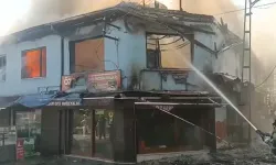 Tarihi çarşıda korkutan yangın