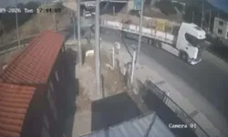 TIR'a çarpan otomobilin sürücüsü hayatını kaybetti