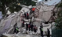 Venezuela'da 39 Saniye Arayla İki Büyük Deprem: OHAL İlan Edildi, Can Kaybı Artıyor