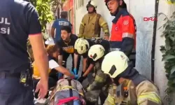 Yıkımı yapılan binada kısmi çökme meydana geldi