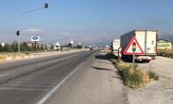 Yol kenarında sırtından vurulmuş halde bulundu