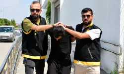 2 çocuğunun annesini kıskançlık krizine girince bıçaklamış