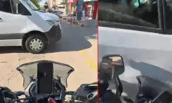 Motosikletle minibüs çarpıştı! Kaza kask kamerasında