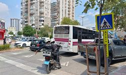 Adana’da yaya geçidinde kaza! Genç kız hayatını kaybetti