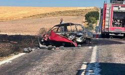 Afyonkarahisar'da Feci Kaza: Otomobil Alev Aldı, 1 Ölü 2 Yaralı